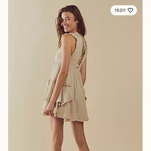 Free People // Antoinette Mini // Size L